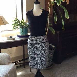 EUC Joseph Ribkoff Knit Sleeveless Dress